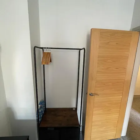Sea View Ground Floor Flat דירה *