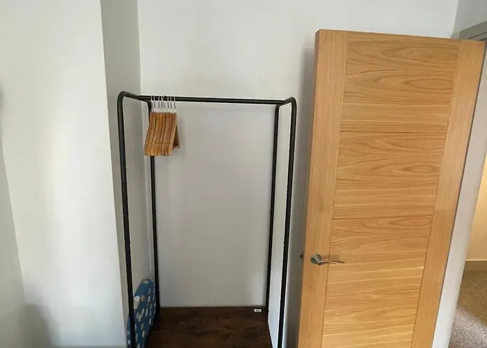 Sea View Ground Floor Flat 公寓 *